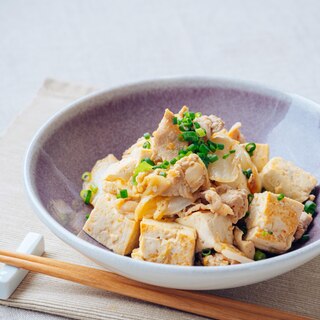 豚キムチと豆腐の黒酢炒め